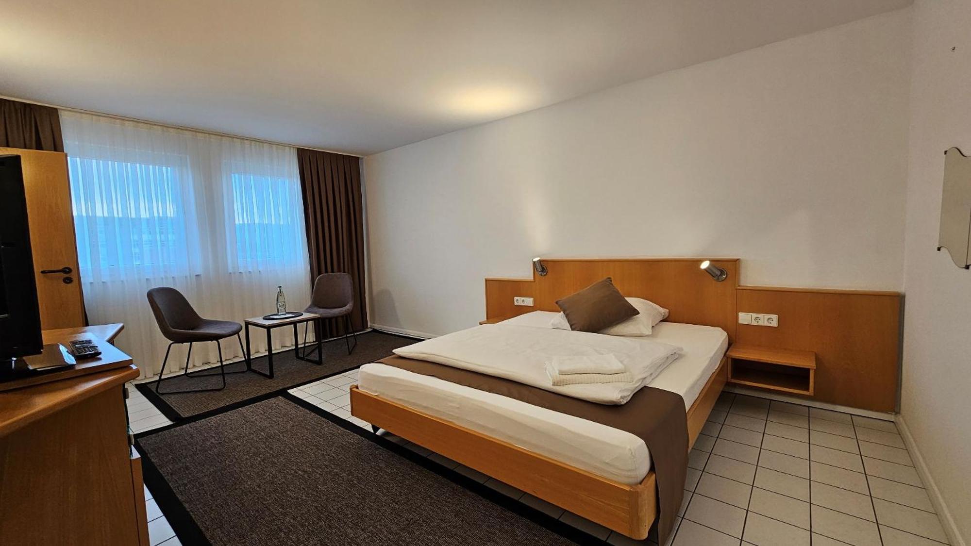 Elha Hotel Штутгарт Экстерьер фото